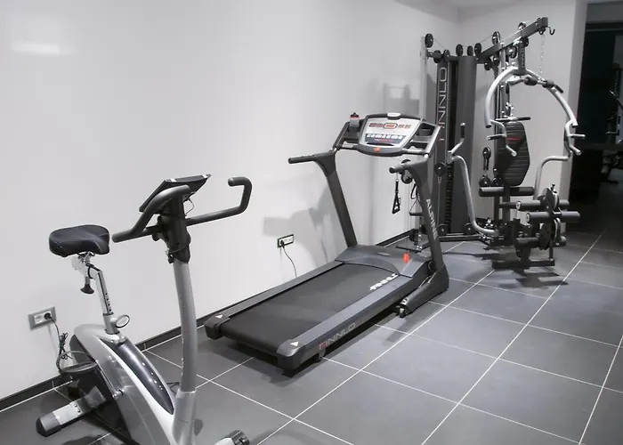 Apartament Whitehouse *