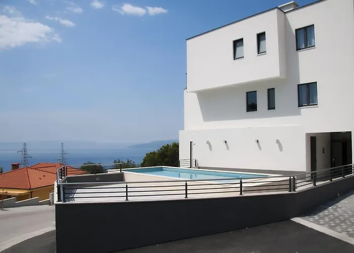 Apartmán Whitehouse *